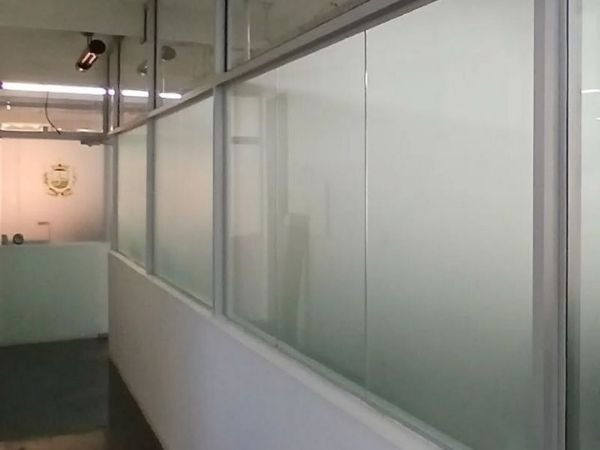 Película de Proteção Sisofilme Vila Menck Osasco Película de Proteção para Janelas estilo Insulfilm em Vila Menck Osasco